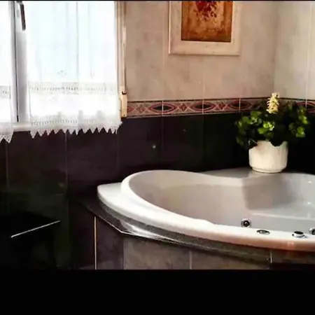 Casa De Pepa En シャレー *